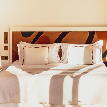 Hotel Lou Pinet Saint-Tropez Quarto foto